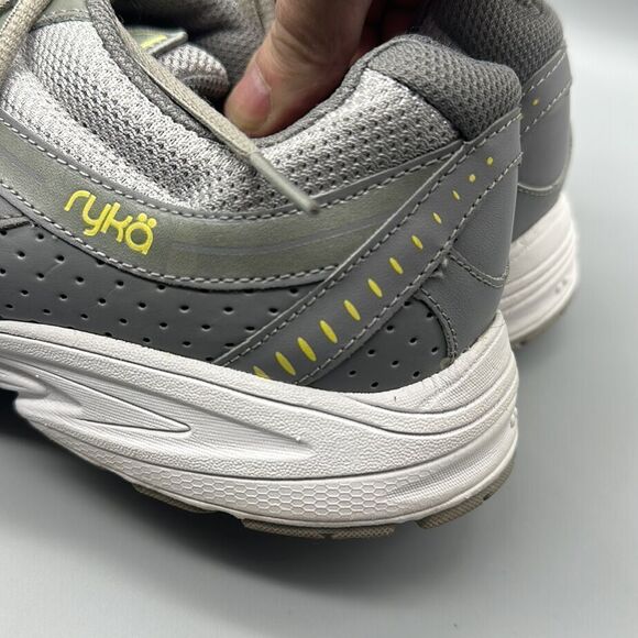 Ryka women’s gray running athletic shoes size 9.5 - Picture 3 of 9